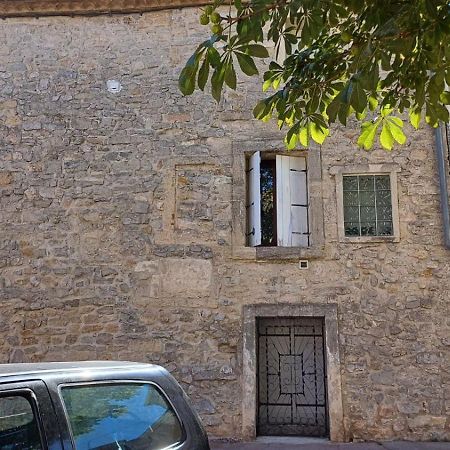 Appartement Chaleureux Dans Une Maison En Pierre Mireval Esterno foto